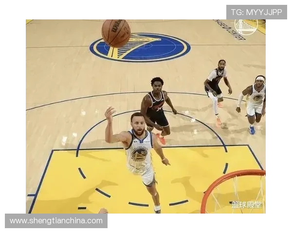 库里轰下高分勇士险胜湖人詹姆斯末节绝地反击仍功亏一篑