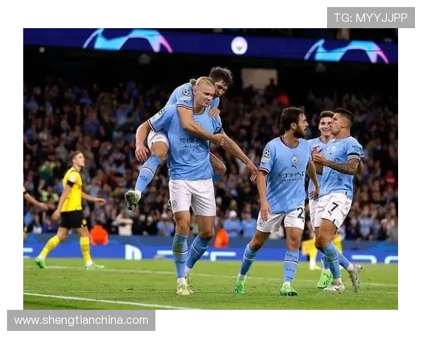 曼城签下新援中场球员 强化阵容争夺英超及欧冠荣誉 曼城签下新援中场球员 强化阵容争夺英超及欧冠荣誉