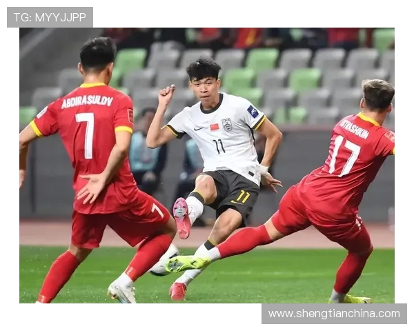 国足新周期集训启动多名年轻球员入选备战关键赛事全面提升竞争力