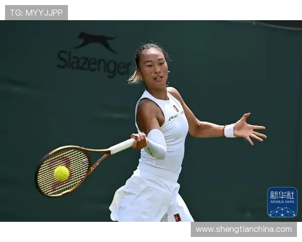 网球新星展现超强实力 温网赛季亮眼表现引发全网热议 网球新星展现超强实力 温网赛季亮眼表现引发全网热议