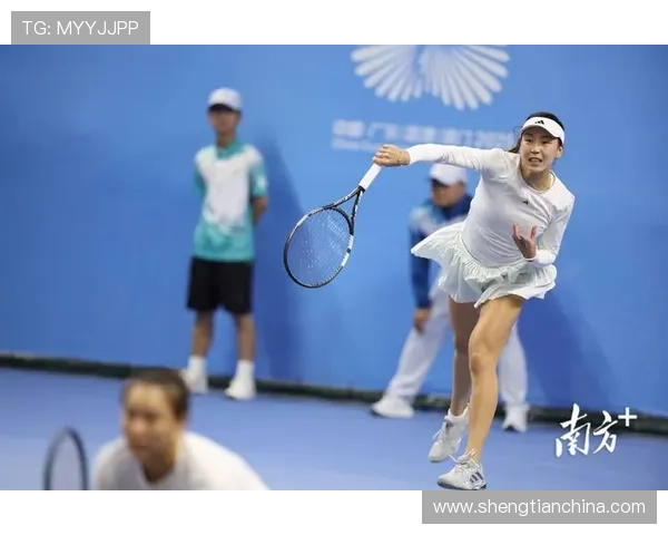 网球赛季精彩纷呈 世界顶尖选手争夺年终总决赛冠军席位