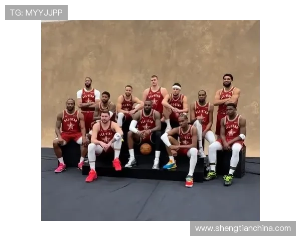 詹姆斯迎来职业生涯第十九个全明星入选 领衔东西部明星阵容争锋